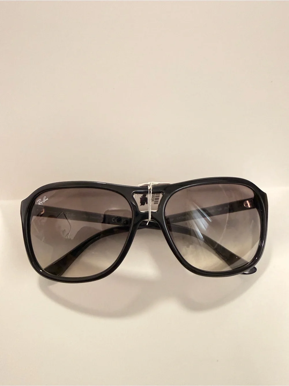 Ray-Ban RB4128 Cats 4000 Sunglasses Black 601/32 Made in Italy Authentic